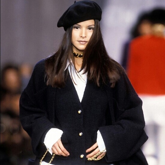 NWT CHANEL Couture RARE Runway Exclusive Choker - Picture 2 of 10